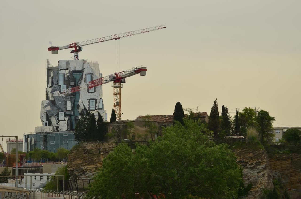 La Pitchoun Des Arenes Villa Arles Exterior photo